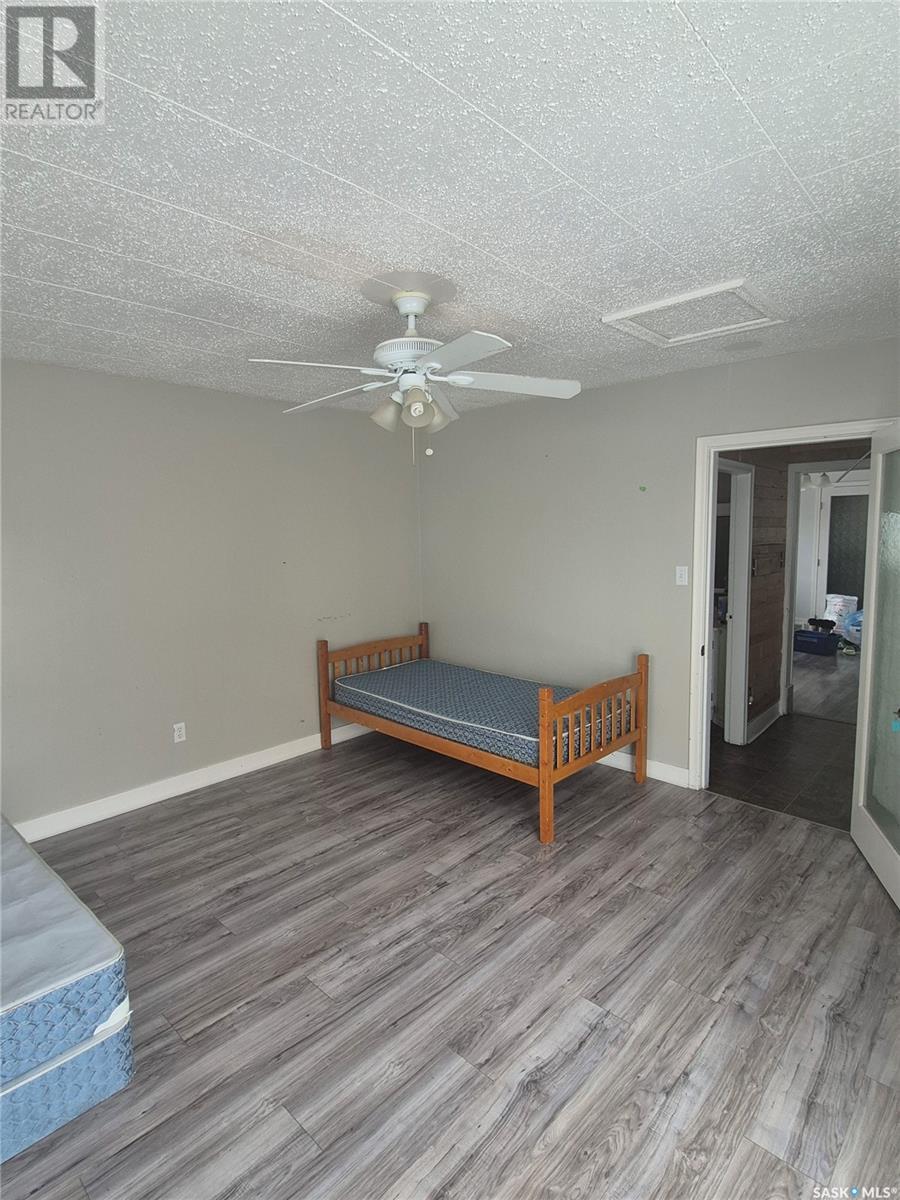 114 2nd Avenue W, Biggar, Saskatchewan  S0K 0M0 - Photo 12 - SK996057