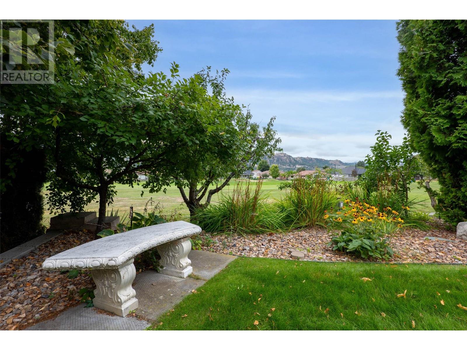 3568 Navatanee Drive, Kamloops, British Columbia  V2H 1T7 - Photo 8 - 10347407