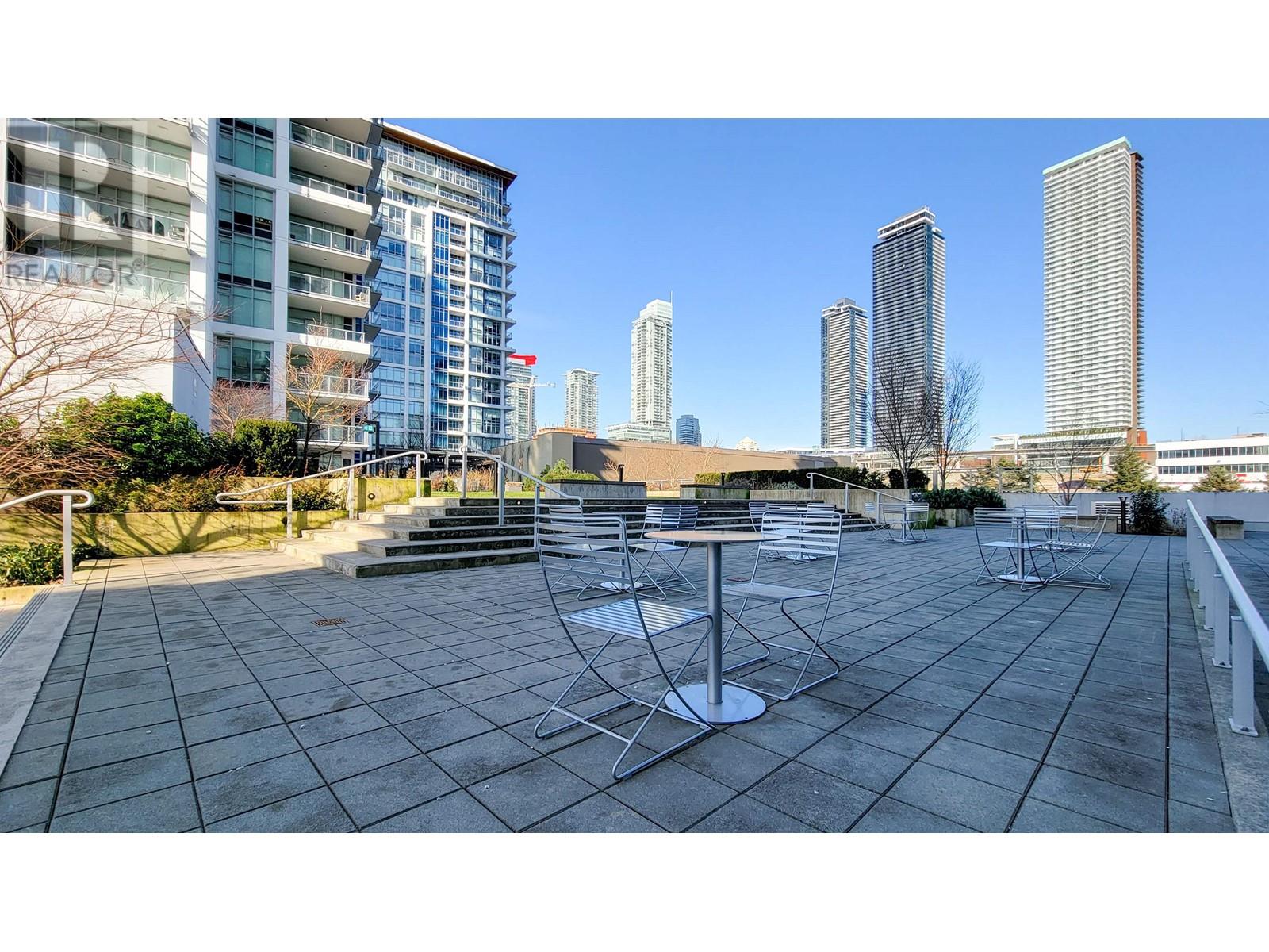 Listing Picture 23 of 24 : 1005 2351 BETA AVENUE, Burnaby / 本拿比 - 魯藝地產 Yvonne Lu Group - MLS Medallion Club Member