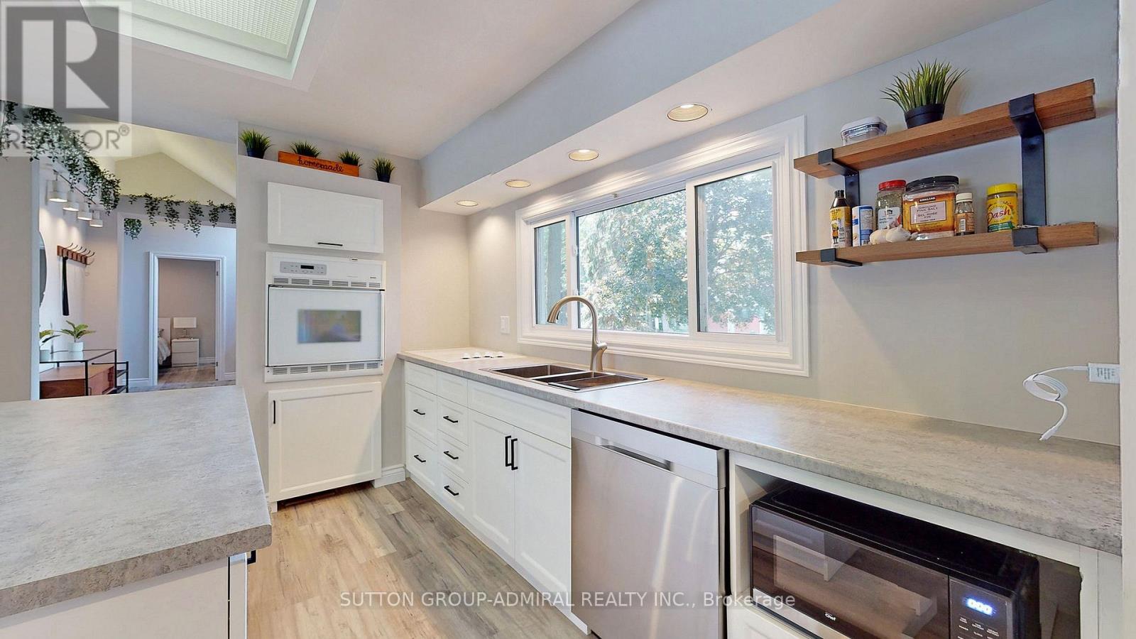 743 Broadview Avenue, Orillia, Ontario  L3V 6P1 - Photo 5 - S12105023