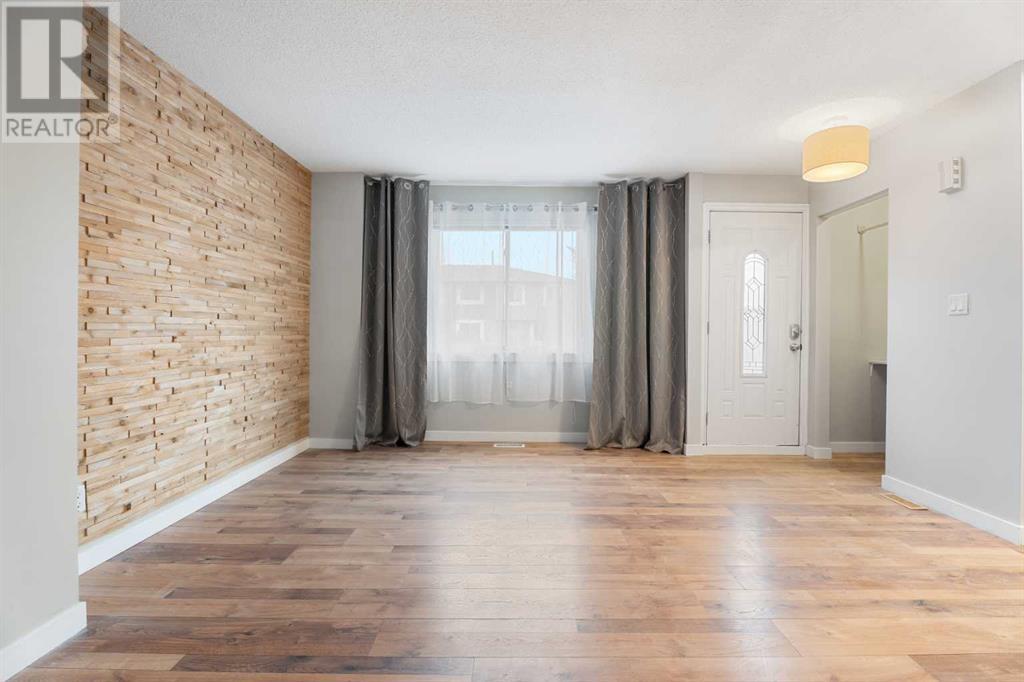 Property at 26, 4936 Dalton Drive NW image 2