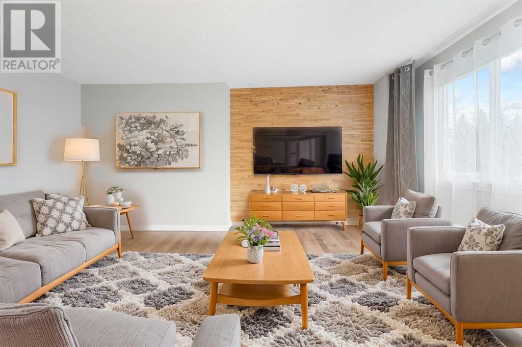 Property at 26, 4936 Dalton Drive NW image 3