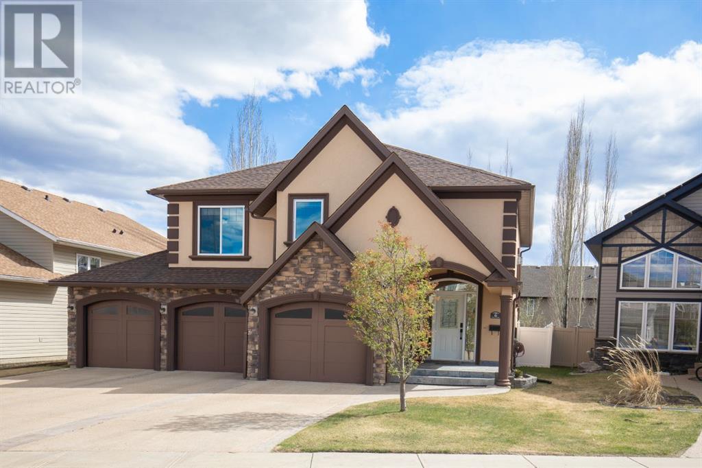 Property at 6 Oscar Court image 2