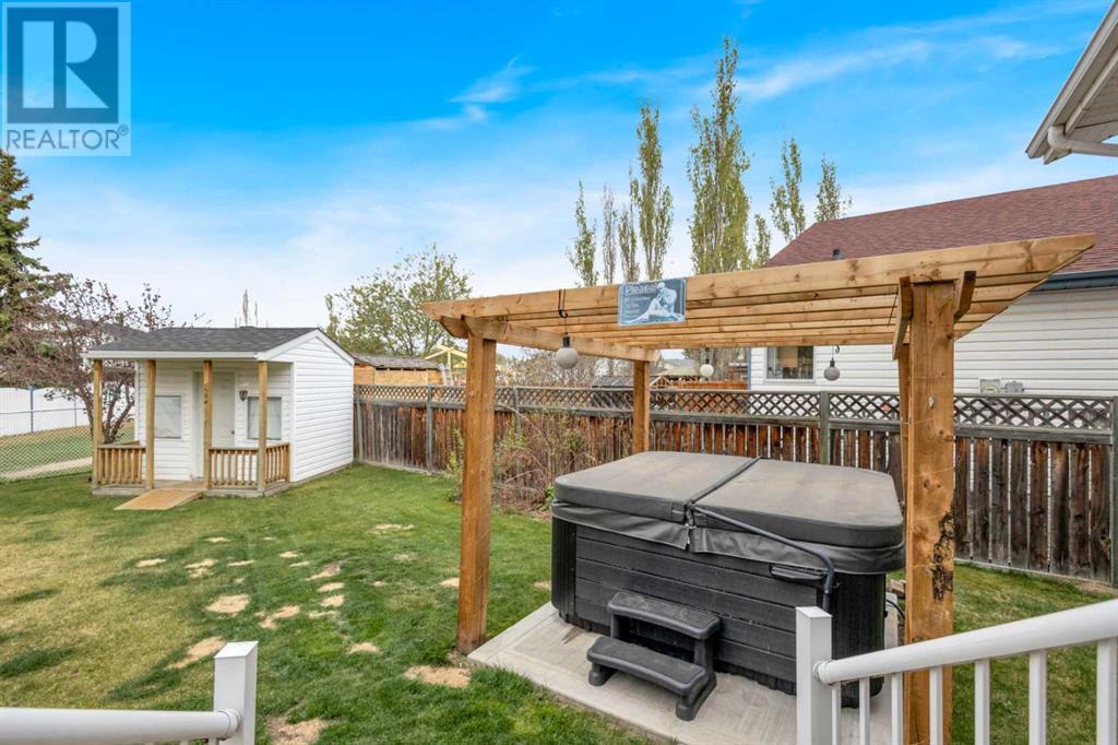 10 Willow Springs Crescent, Sylvan Lake, Alberta  T4S 1G1 - Photo 33 - A2220577