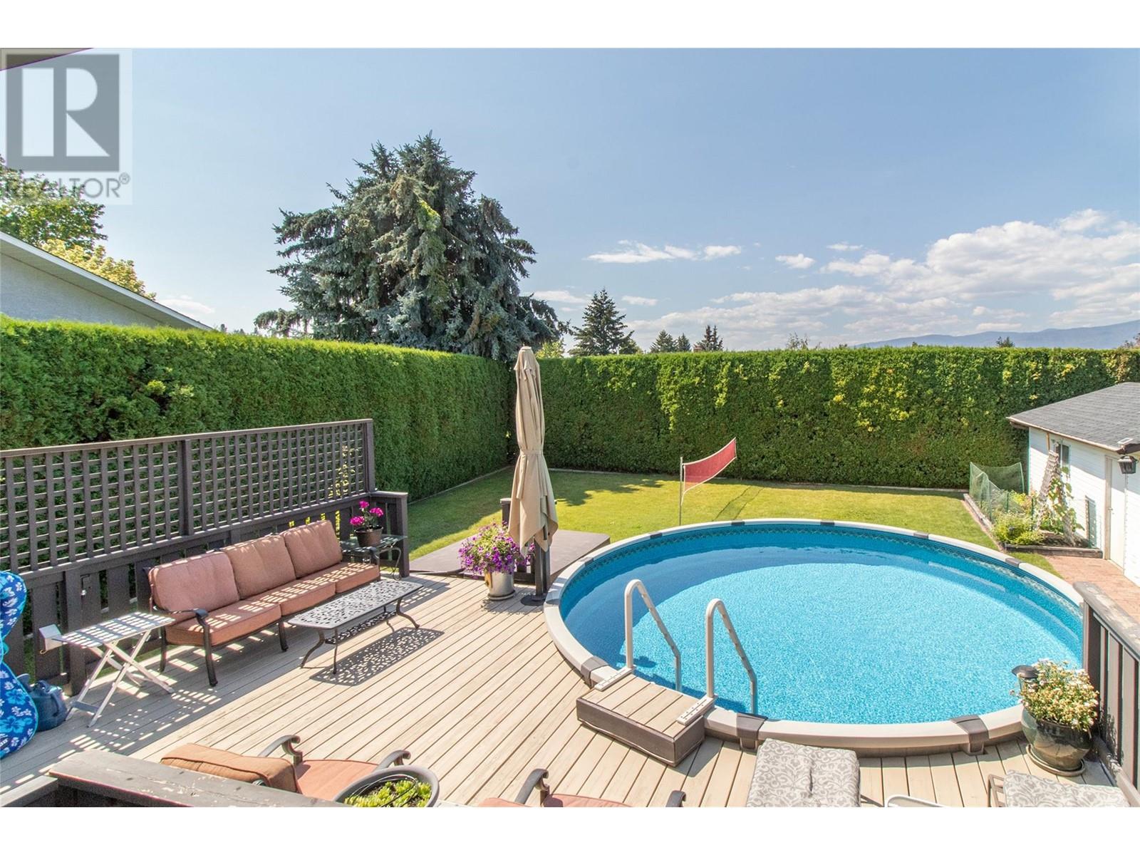 1310 Mary Court, Kelowna, British Columbia  V1X 5V3 - Photo 48 - 10347737