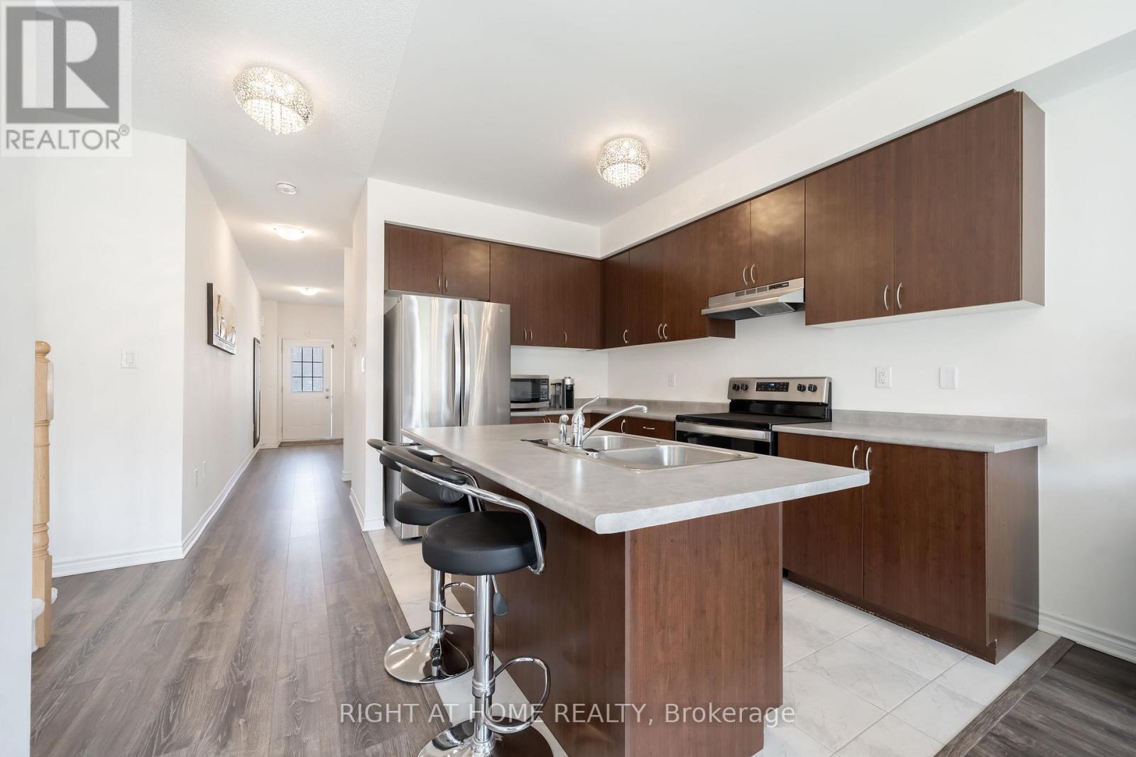 6 Bobolink Drive, Wasaga Beach, Ontario  N4G 5S4 - Photo 12 - S12053965