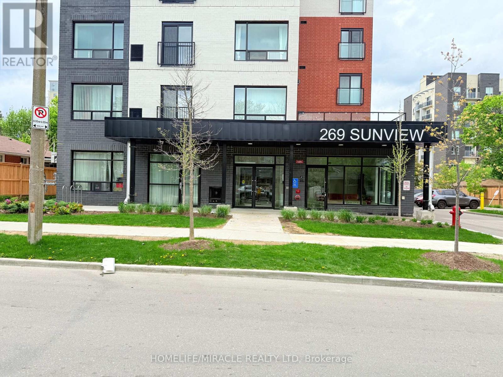 205 - 269 Sunview Street, Waterloo, Ontario  N2L 3V8 - Photo 2 - X12143324