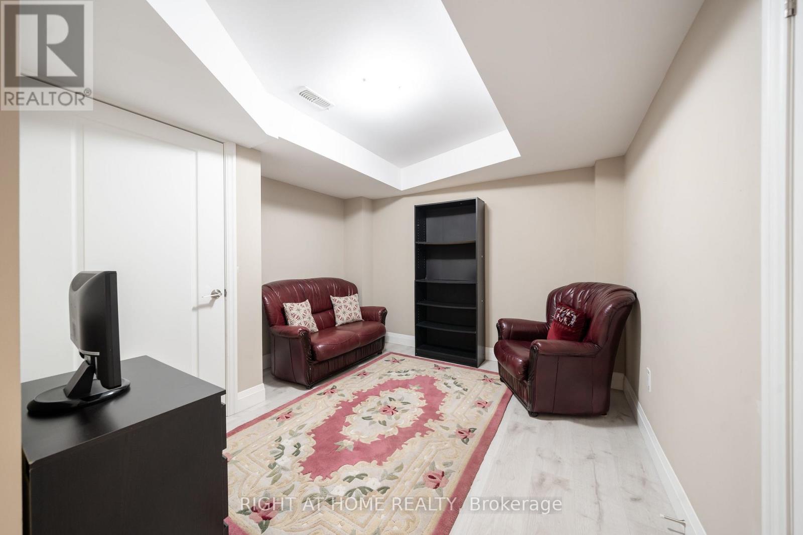 6 Bobolink Drive, Wasaga Beach, Ontario  N4G 5S4 - Photo 32 - S12053965