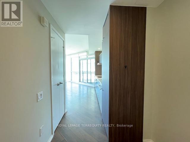 2002 - 45 Charles Street E, Toronto, Ontario  M4Y 0B8 - Photo 4 - C12123738