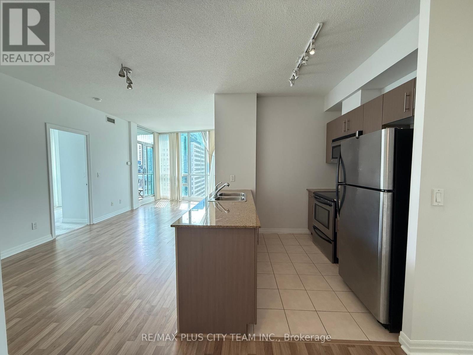 2608 - 12 Yonge Street, Toronto, Ontario  M5E 1Z9 - Photo 9 - C12142873