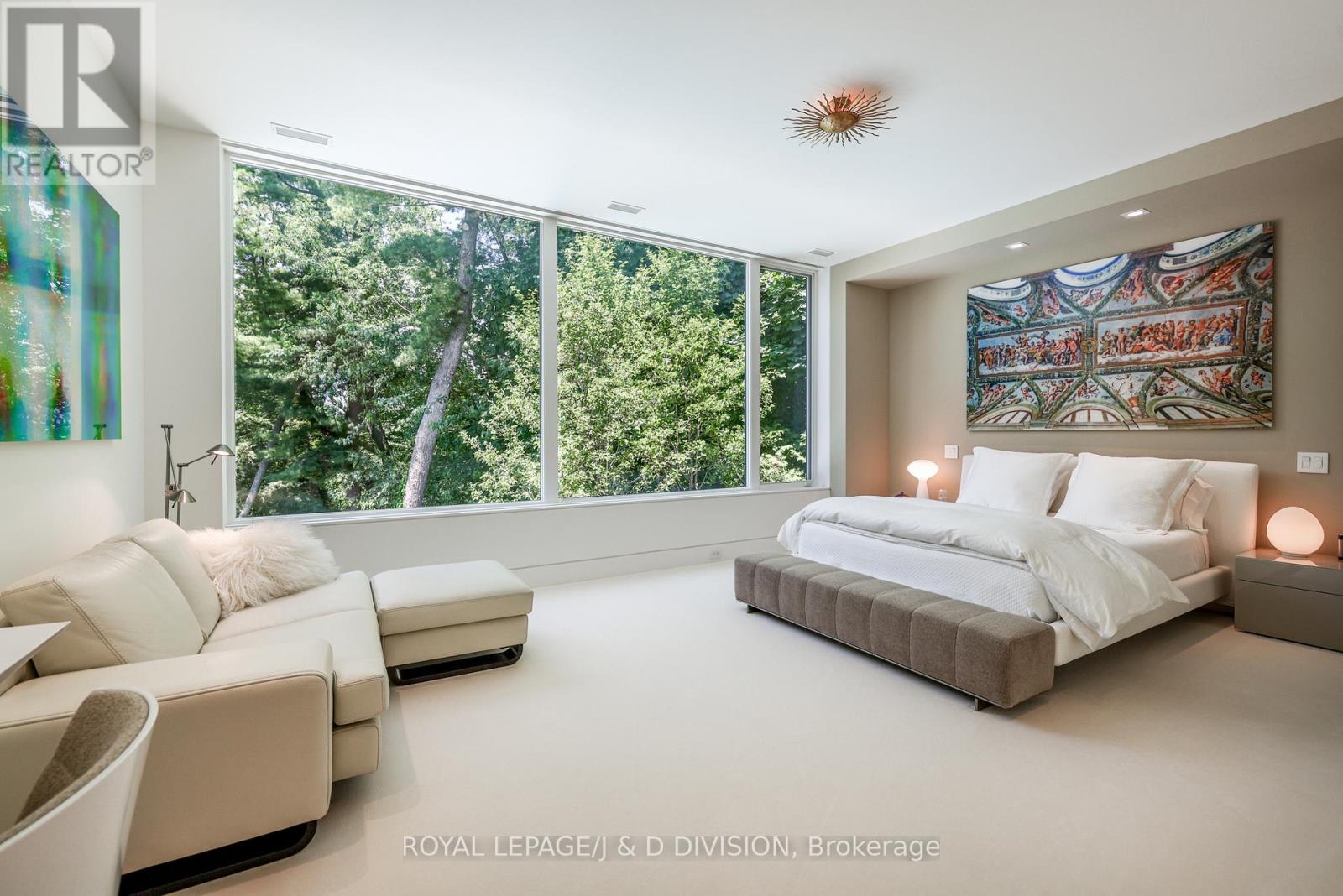 20 Forest Glen Crescent, Toronto, Ontario  M4N 2E8 - Photo 33 - C12144839
