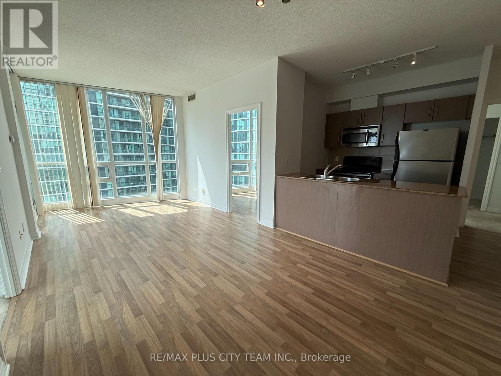 2608 - 12 Yonge Street, Toronto, Ontario  M5E 1Z9 - Photo 7 - C12142873