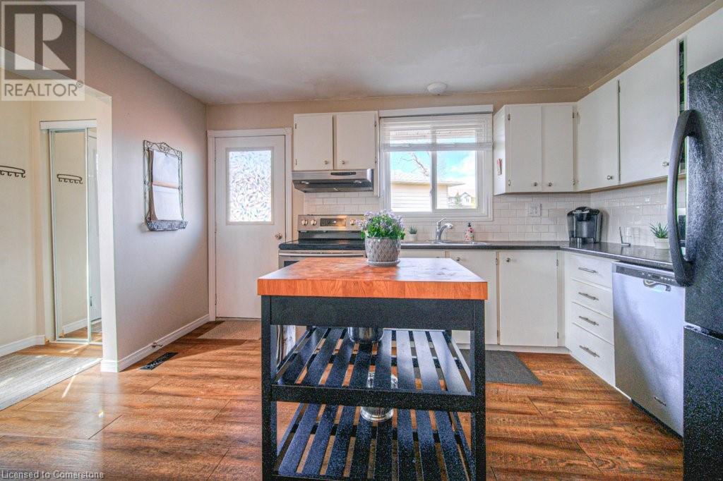 19 Sekura Place, Cambridge, Ontario N1R 7G3 - Photo 8 - 40708836
