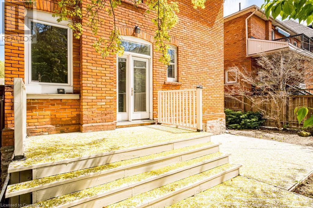 18 Spruceside Avenue, Hamilton, Ontario  L8P 3Y3 - Photo 39 - 40727195