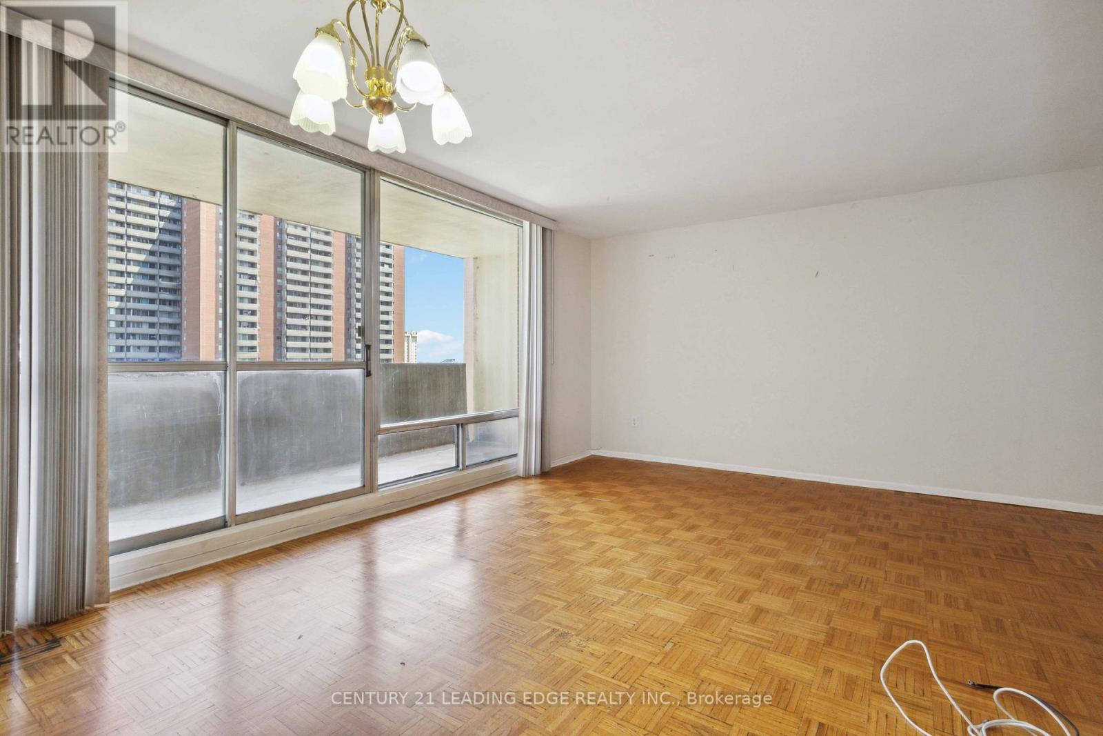 1511 - 5 Massey Square E, Toronto, Ontario  M4C 5L6 - Photo 11 - E12128767