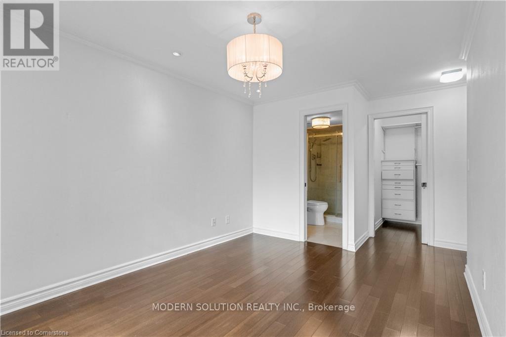 208 - 2565 Erin Centre Boulevard, Mississauga, Ontario  L5M 6Z8 - Photo 22 - W12077759