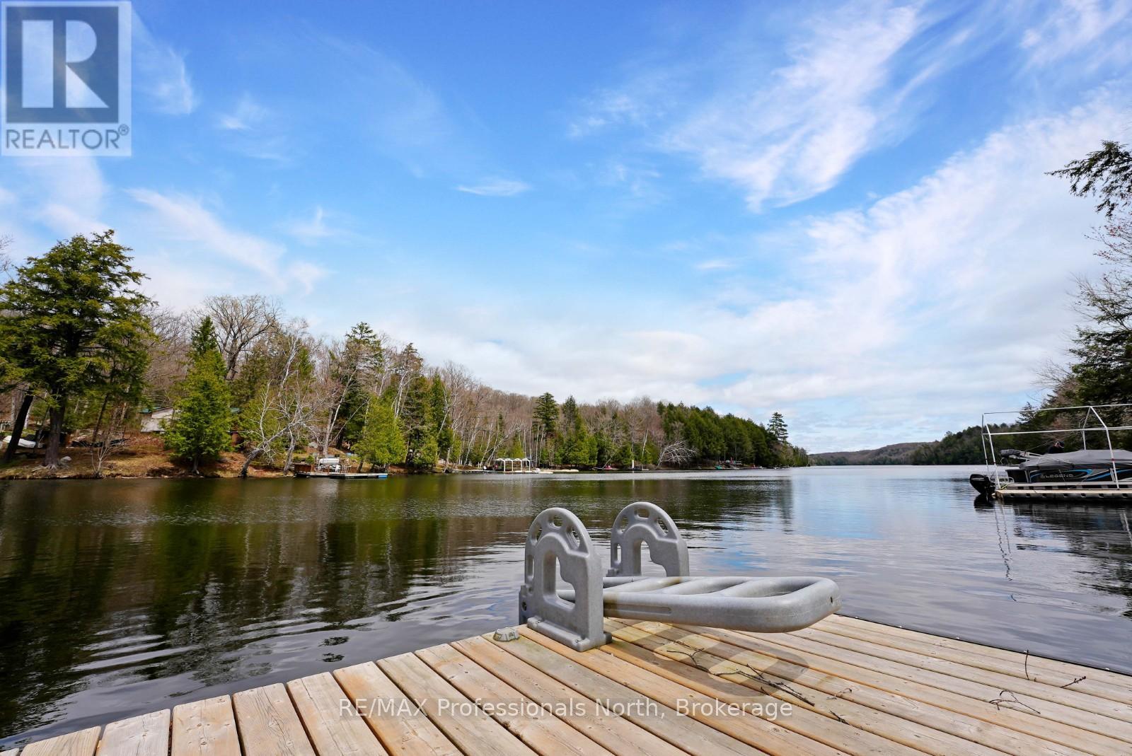 1039 Mink Road, Dysart Et Al, Ontario  K0M 1S0 - Photo 32 - X12145276
