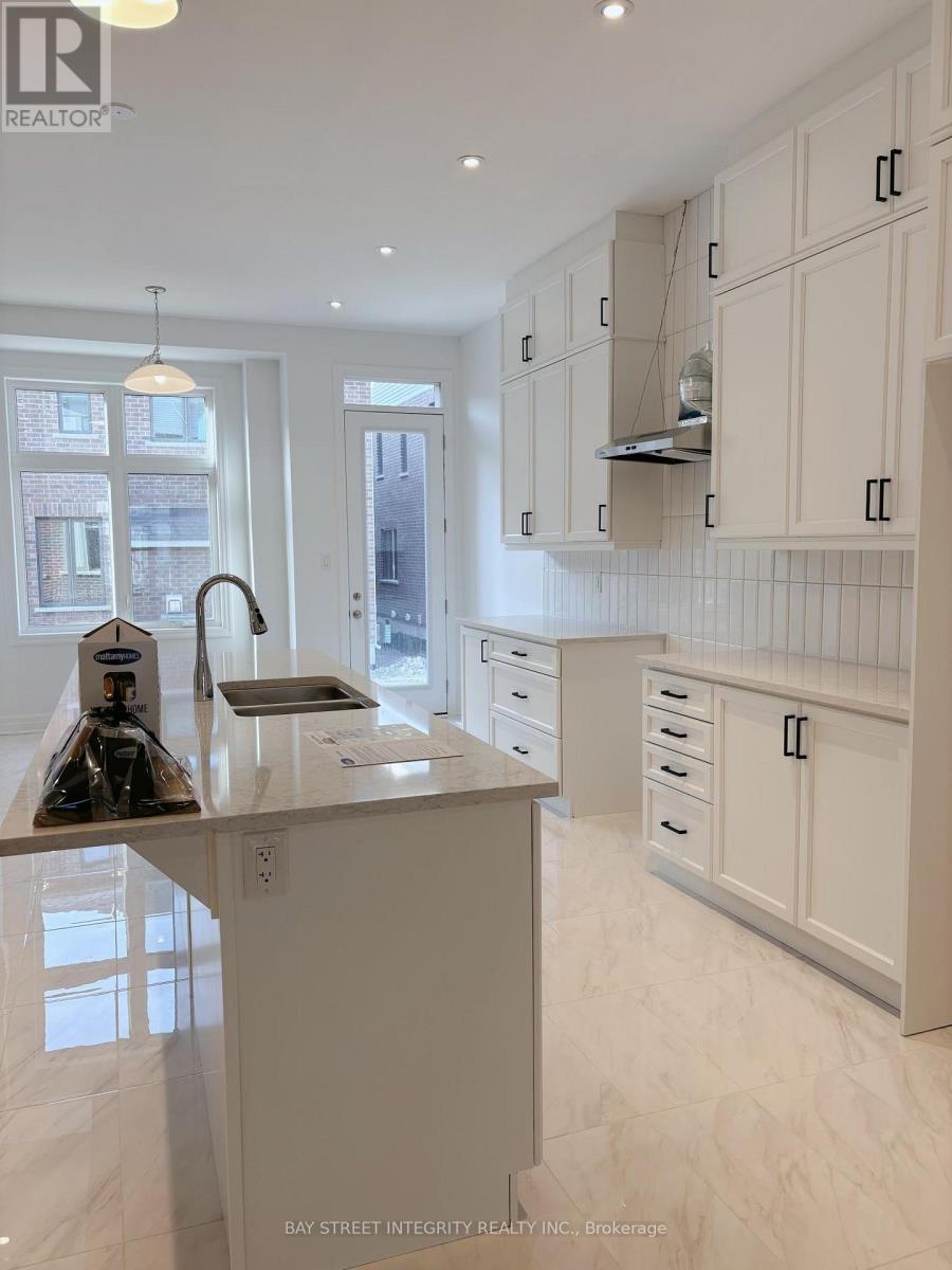 6 Spring Oak Crescent S, Markham, Ontario  L6C 1L2 - Photo 8 - N12144700