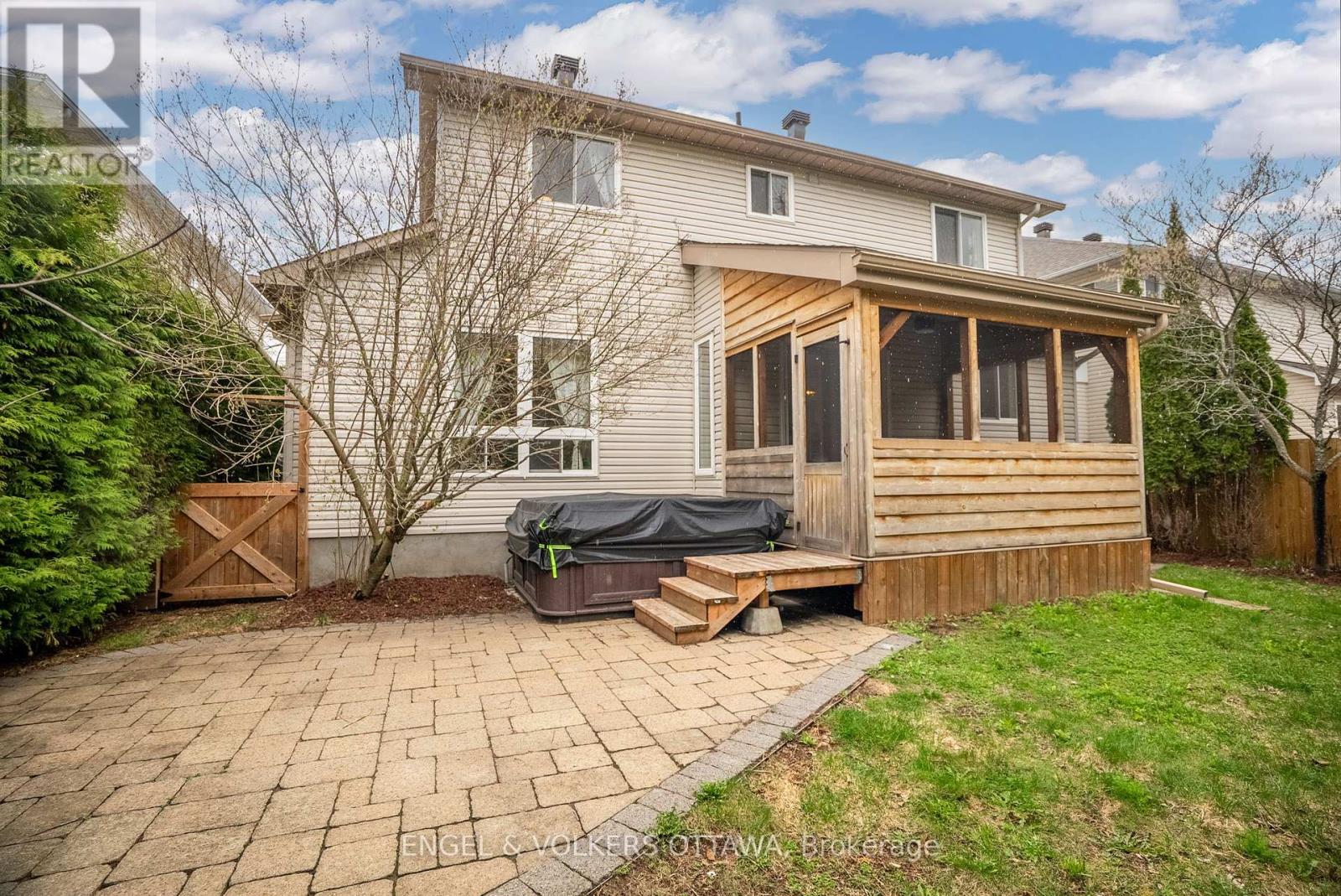 26 Thresher Avenue, Ottawa, Ontario  K2S 1X8 - Photo 36 - X12145177