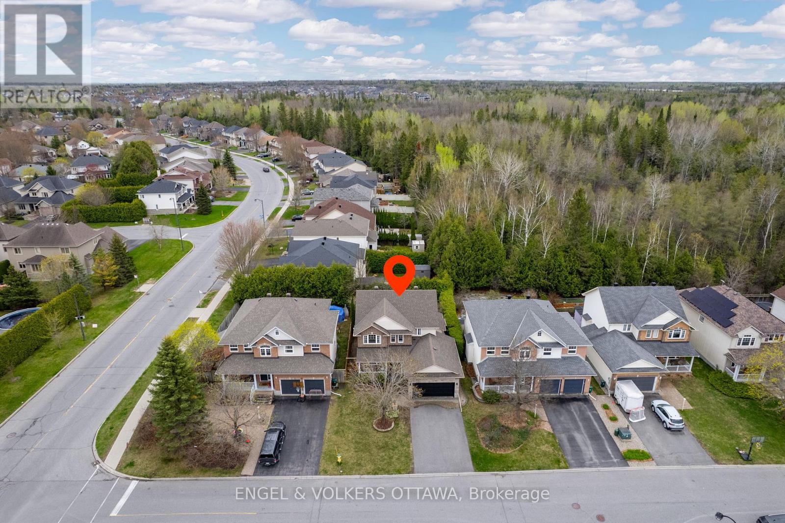 26 Thresher Avenue, Ottawa, Ontario  K2S 1X8 - Photo 40 - X12145177