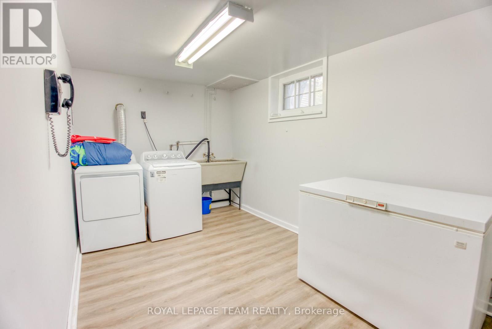 53 Drouin Avenue, Ottawa, Ontario  K1K 2A6 - Photo 19 - X12145194
