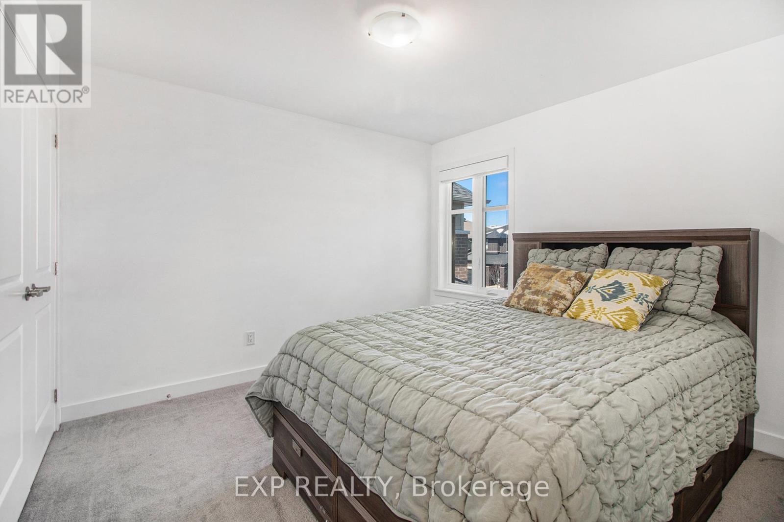 908 Embankment Street, Ottawa, Ontario  K2S 2P4 - Photo 27 - X12145214