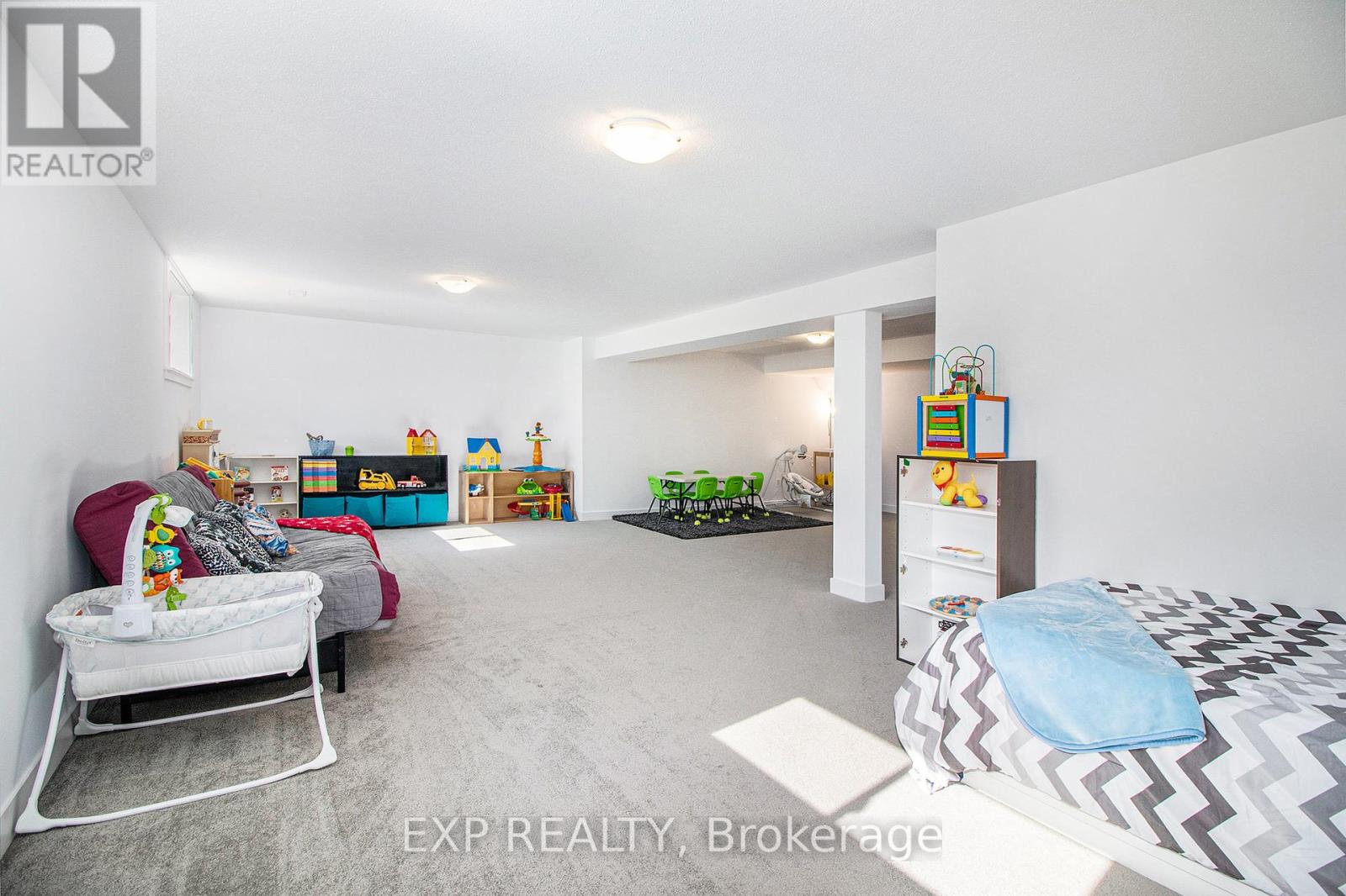 908 Embankment Street, Ottawa, Ontario  K2S 2P4 - Photo 31 - X12145214
