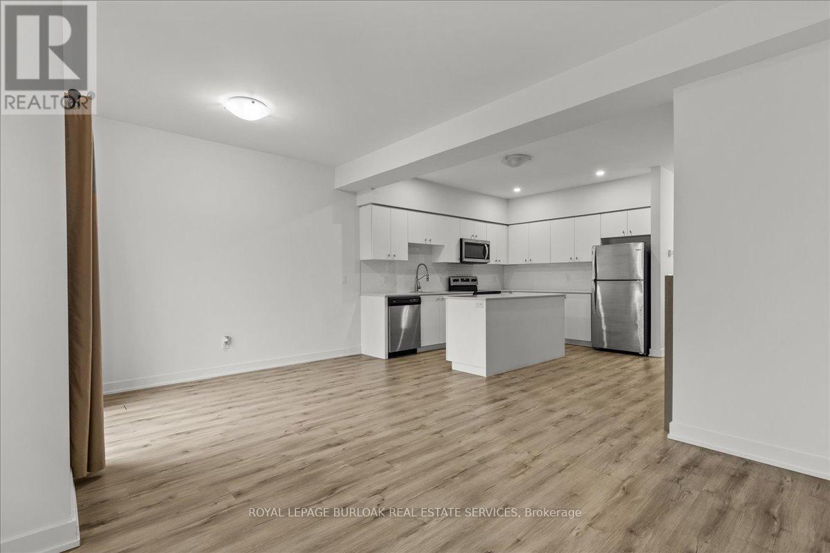 3 - 110 Fergus Avenue, Kitchener, Ontario  N2A 0K9 - Photo 12 - X12052325