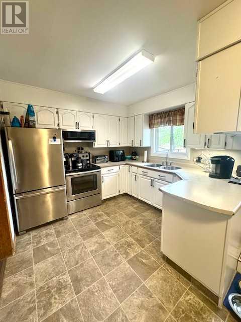Property at 10425 96A Street image 5