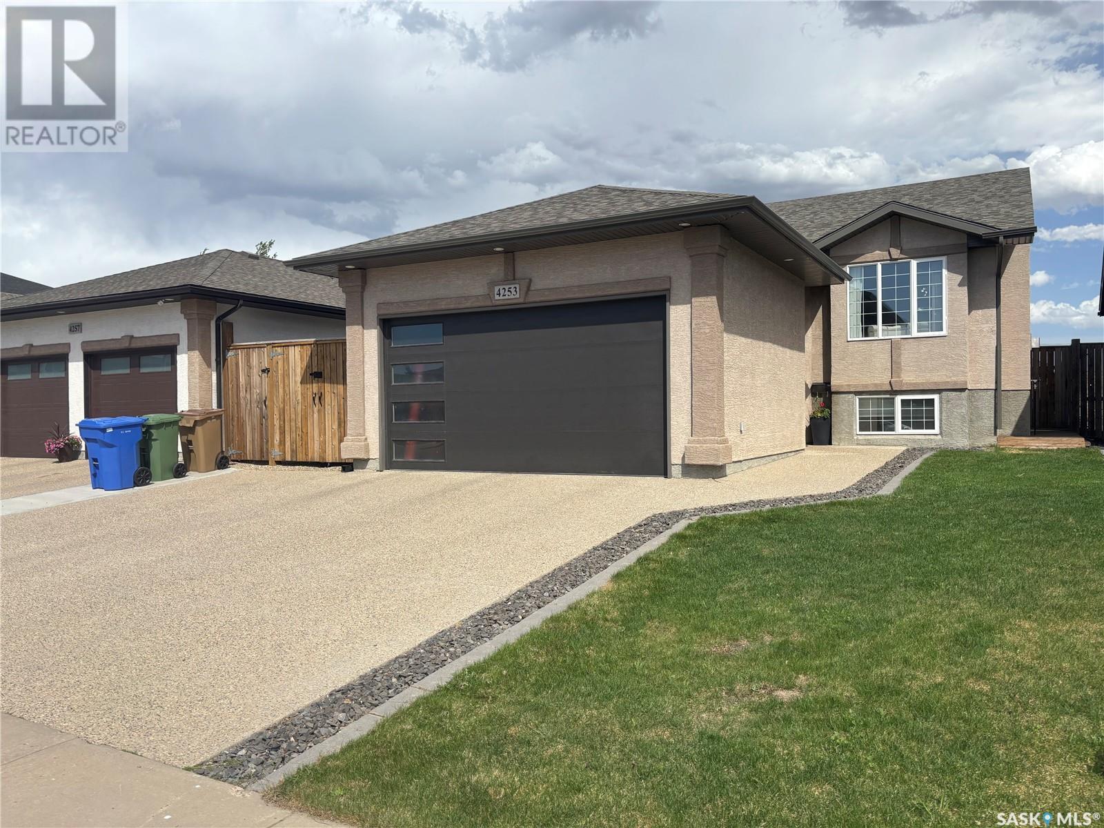 Property at 4253 Preston CRESCENT image 1