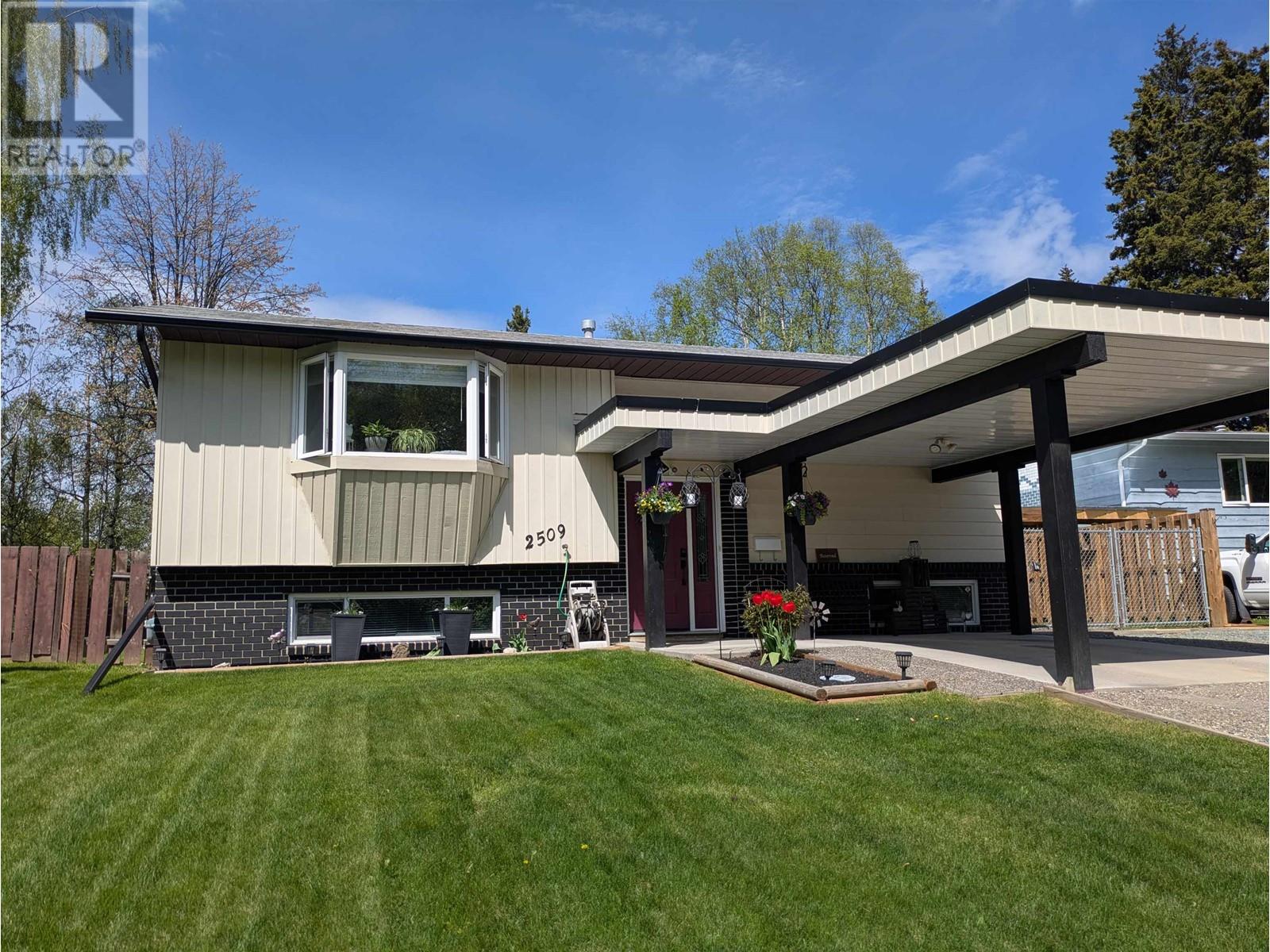 Property at 2509 MOSS AVENUE image 1