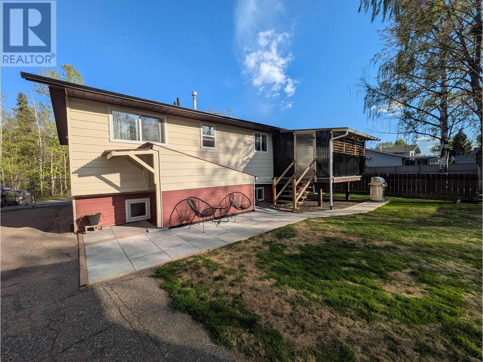Property at 2509 MOSS AVENUE image 3