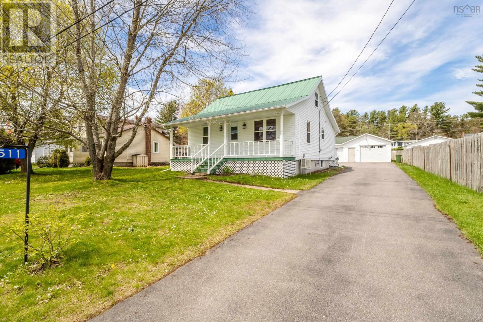 Property at 511 Bill Street image 3