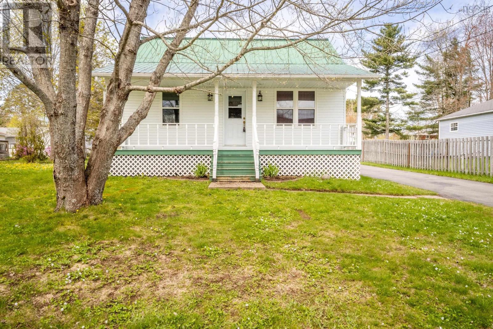 Property at 511 Bill Street image 5
