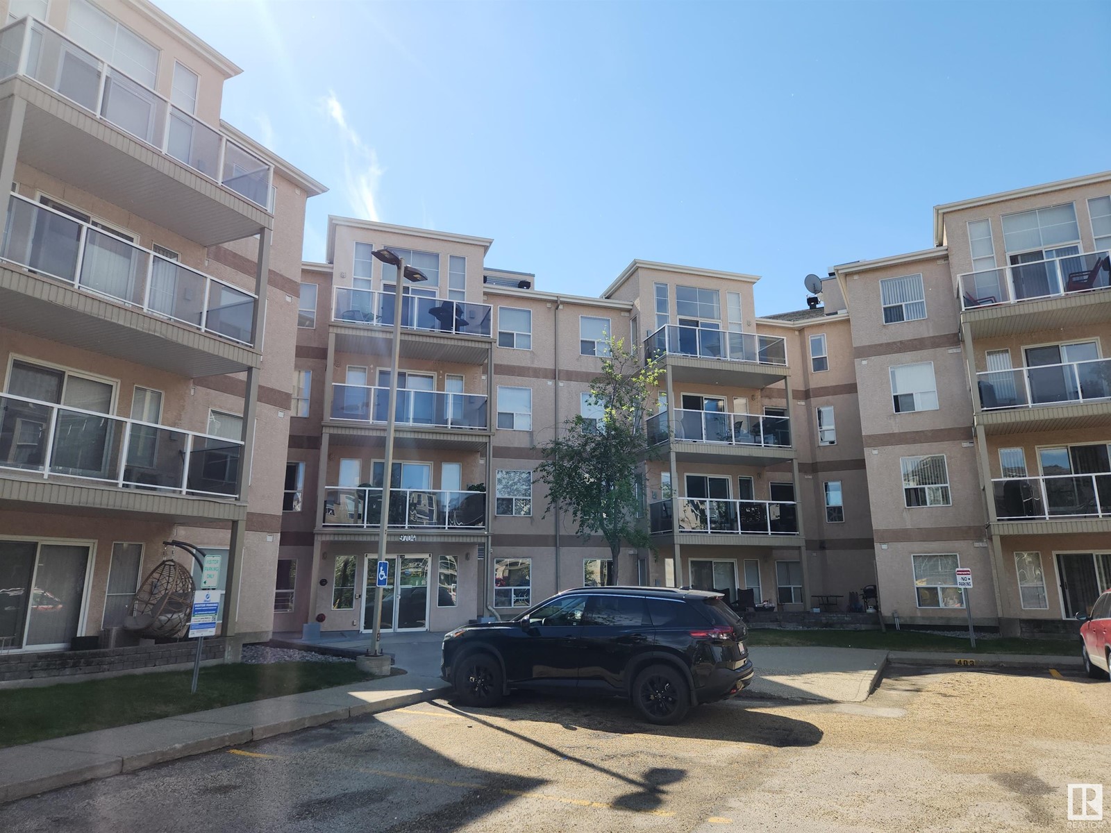Property at #134 9704 174 ST NW image 2