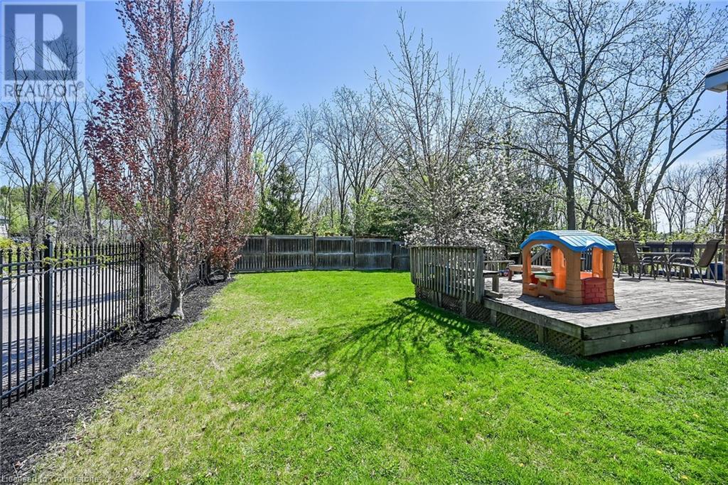 22 Tolhurst Avenue, St. George, Ontario  N0E 1N0 - Photo 35 - 40728079