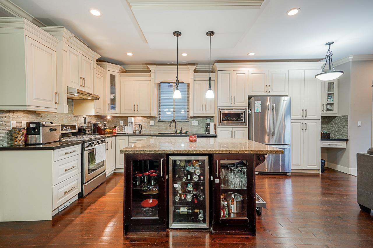 Property at 14636 36A AVENUE image 4