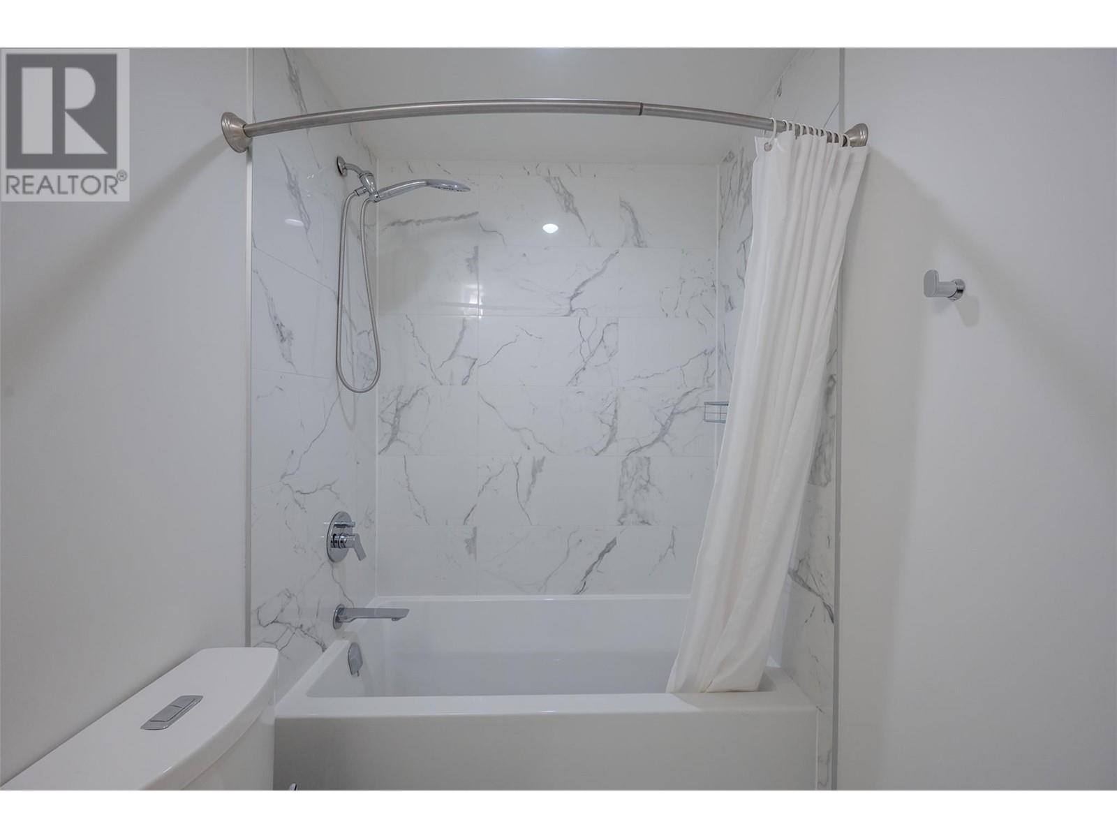 555 Wade Avenue E Unit# 107, Penticton, British Columbia  V2A 1T3 - Photo 32 - 10346930