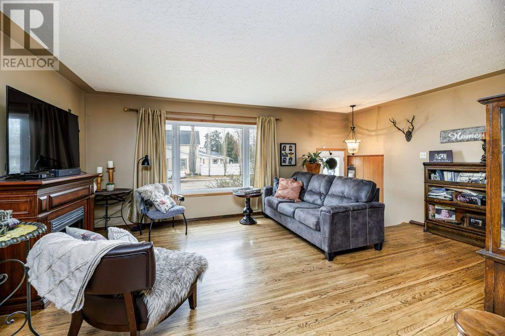 5436 53 Avenue, Lacombe, Alberta  T4L 1L4 - Photo 16 - A2215329