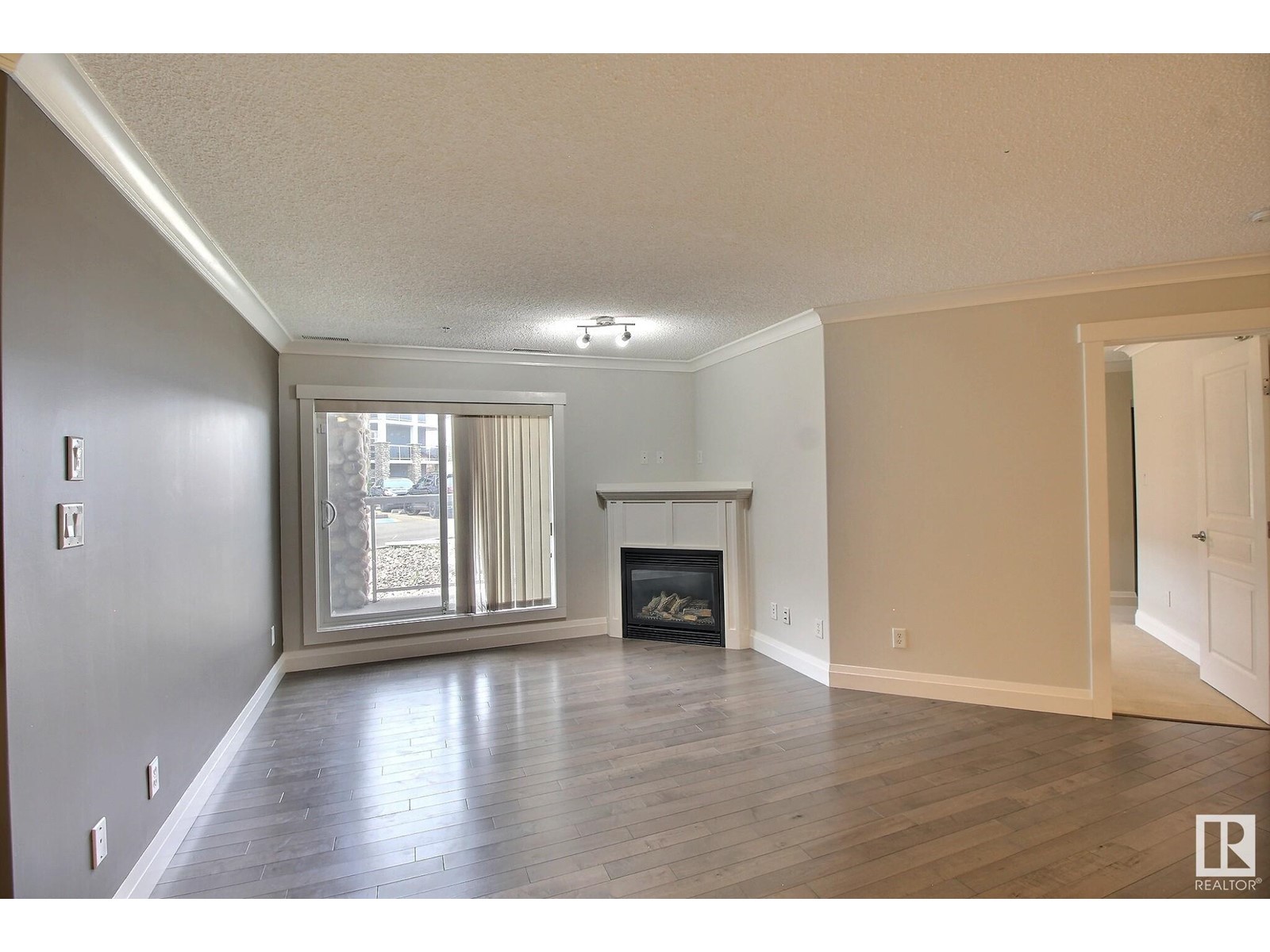 #108 16035 132 St Nw, Edmonton, Alberta  T6V 0B4 - Photo 3 - E4436185