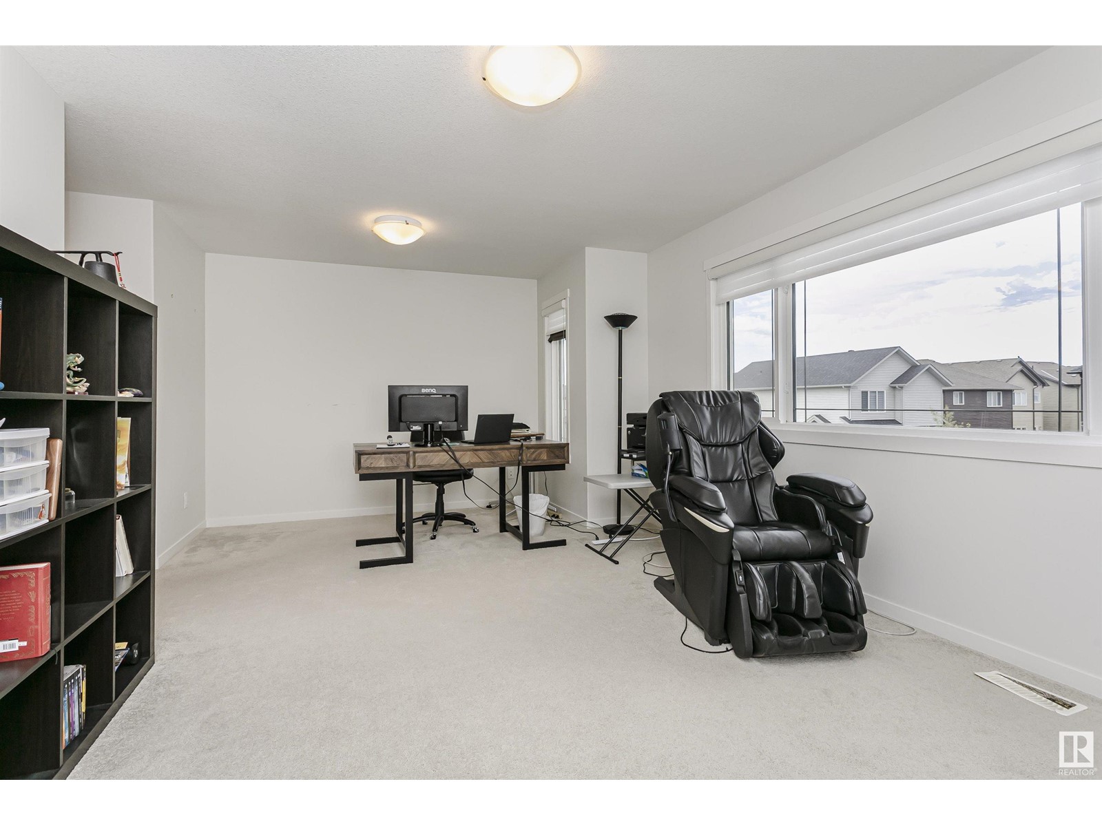 Property at 7575 176 AV NW image 4