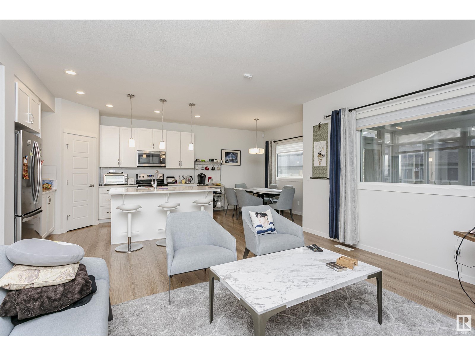 7575 176 Av Nw, Edmonton, Alberta  T5Z 0R3 - Photo 8 - E4436188