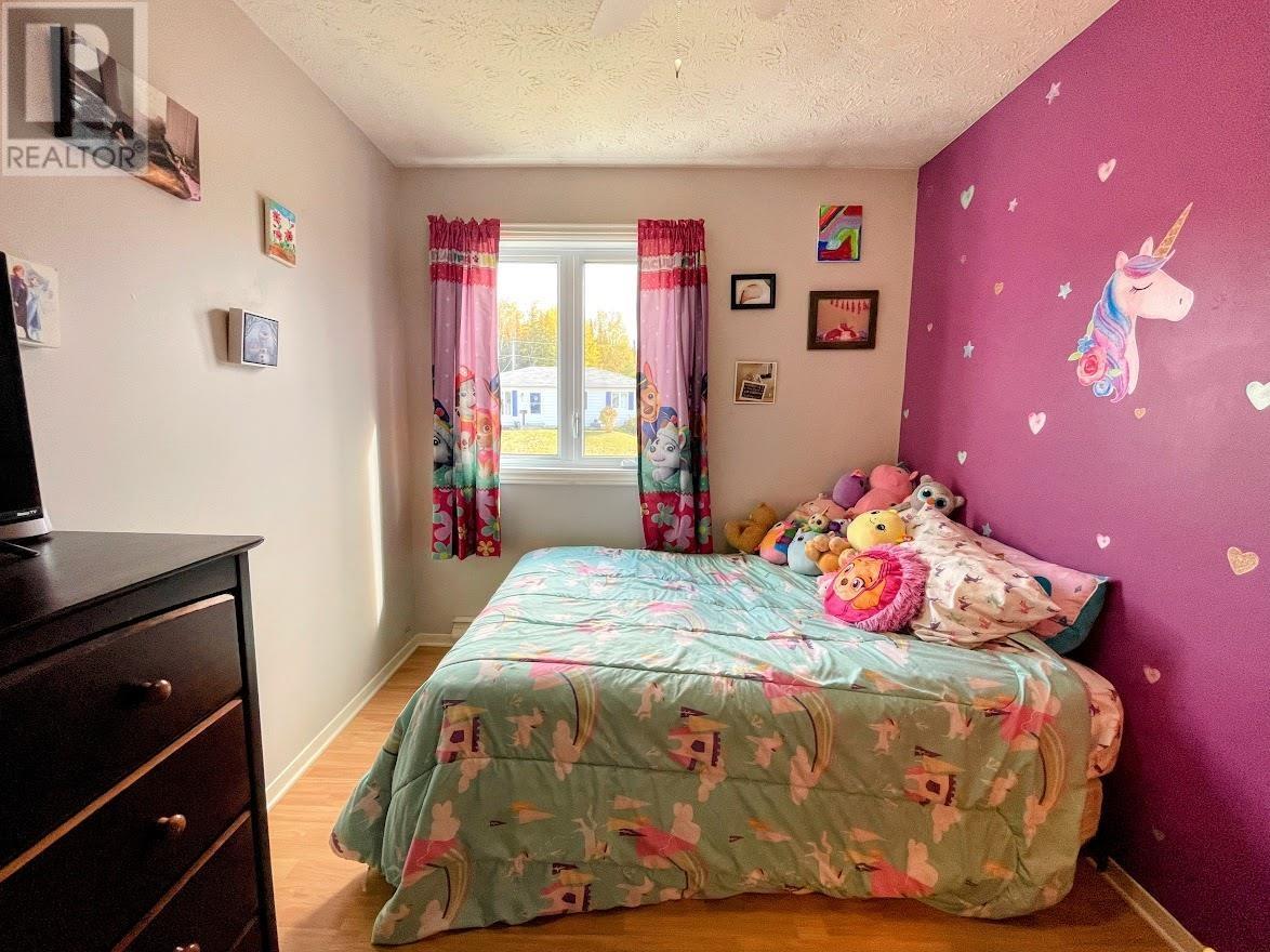 52 Matachewan Rd, Manitouwadge, Ontario  P0T 2C0 - Photo 15 - TB251158