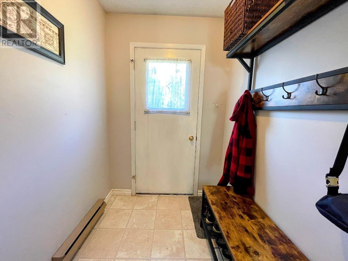 52 Matachewan Rd, Manitouwadge, Ontario  P0T 2C0 - Photo 33 - TB251158