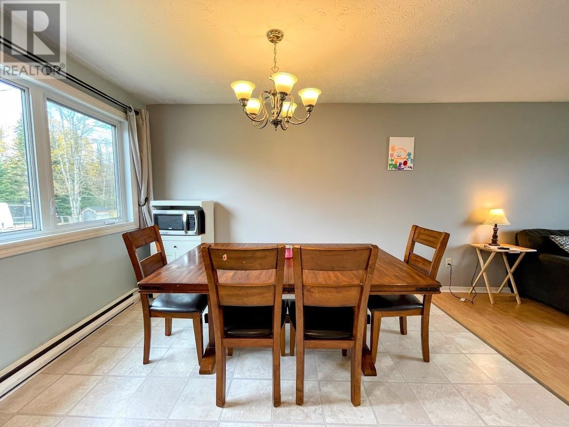 52 Matachewan Rd, Manitouwadge, Ontario  P0T 2C0 - Photo 6 - TB251158