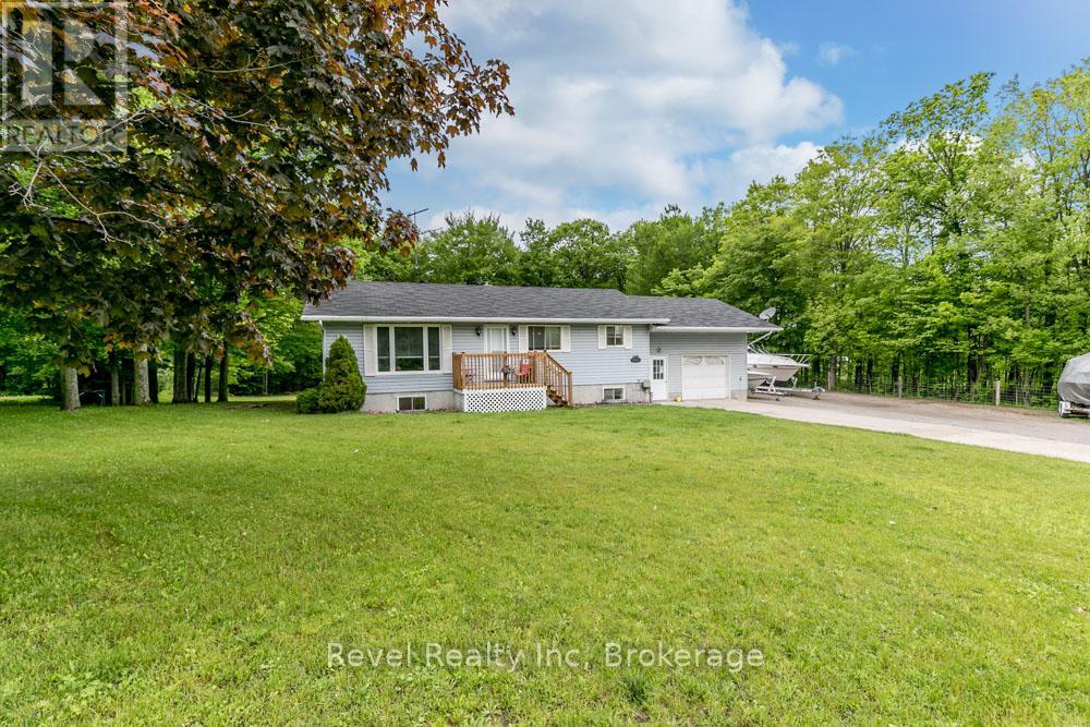 Property at 1710 GOLF LINK ROAD image 1
