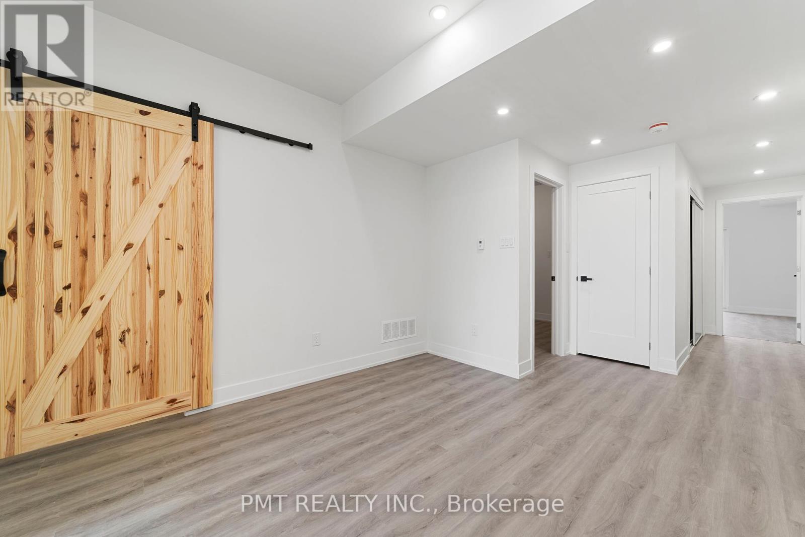 2fm - 531 Delaware Avenue N, Toronto, Ontario  M6H 2V3 - Photo 4 - C12145115