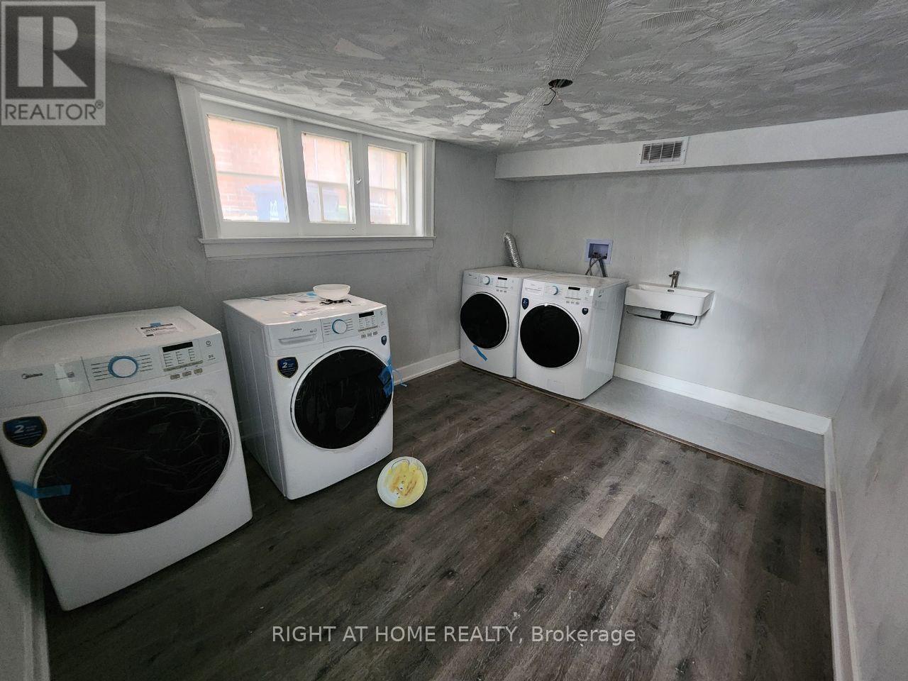 137 Wanless Avenue, Toronto, Ontario  M4N 2V1 - Photo 16 - C12145212