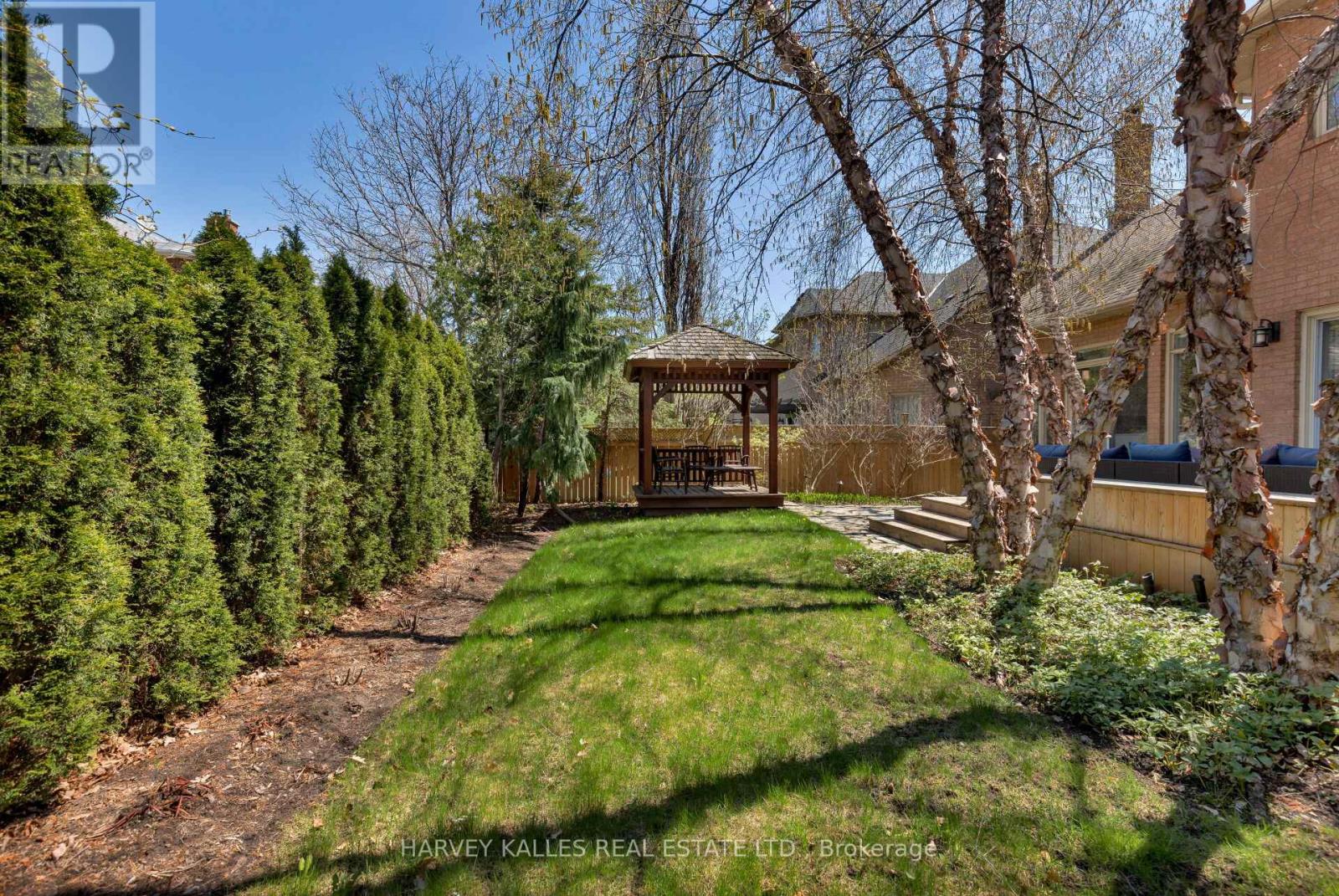10 Ambassador Place, Toronto, Ontario  M3H 5Z9 - Photo 8 - C12145238