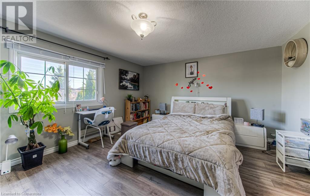 86 Rochefort Street, Kitchener, Ontario  N2R 1V6 - Photo 12 - 40727532